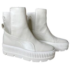 PUMA X  Fenty By Rihanna Women’s Chelsea
Combat Boots Ankle. Size 8.5